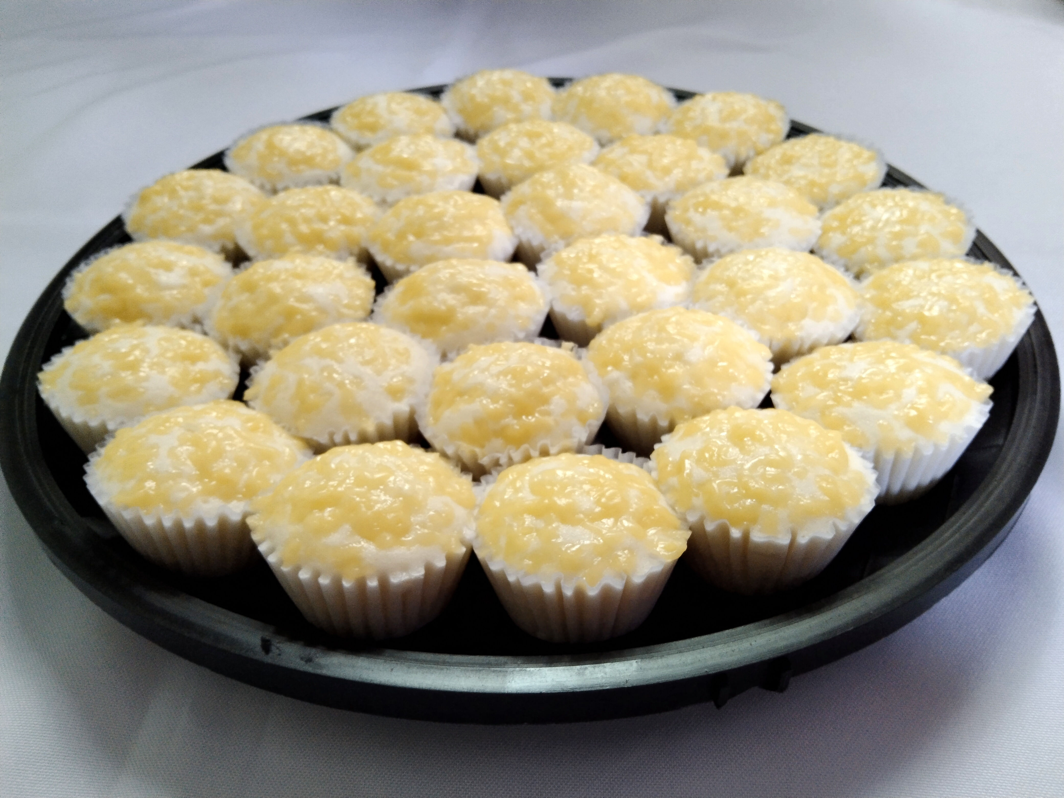 Puto cake/Puto cheese special medium 30pcs