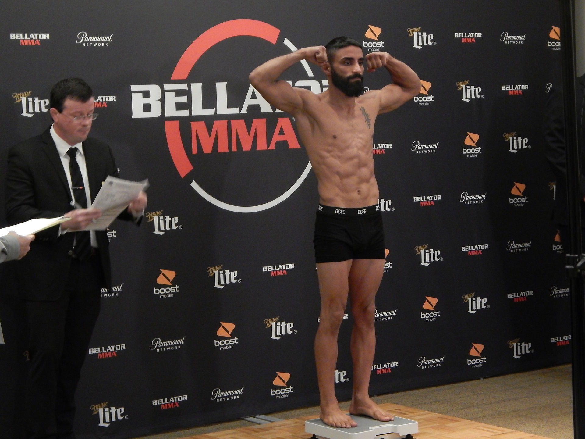 BELLATOR 214 Official Weigh-in