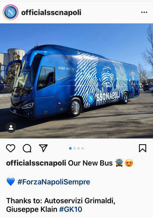 Nuovo autobus SSC Napoli: design dedicato a Maradona