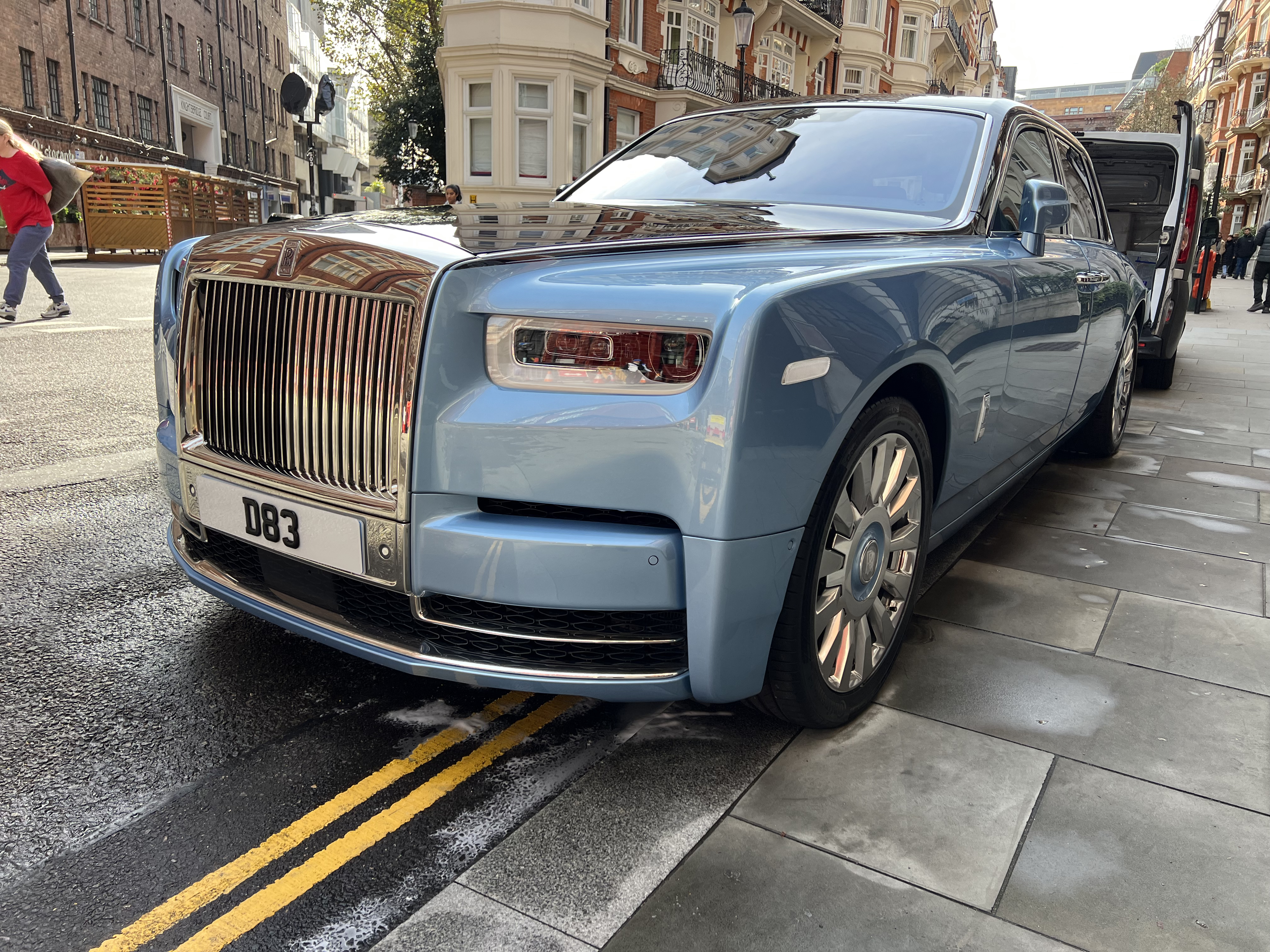 Car detailing detail — D83 Detailing London