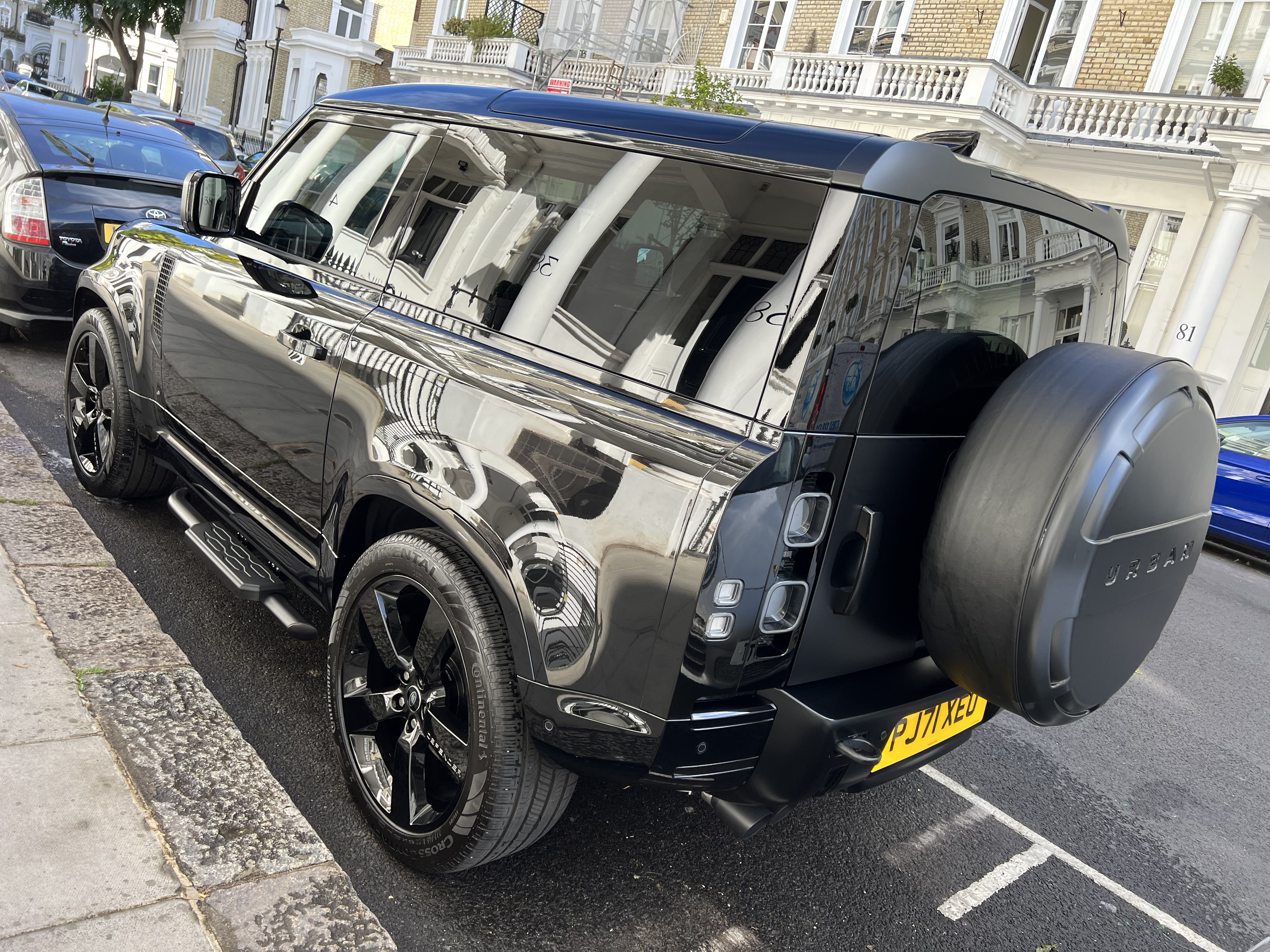 Black Defender after detailing — D83 Detailing London
