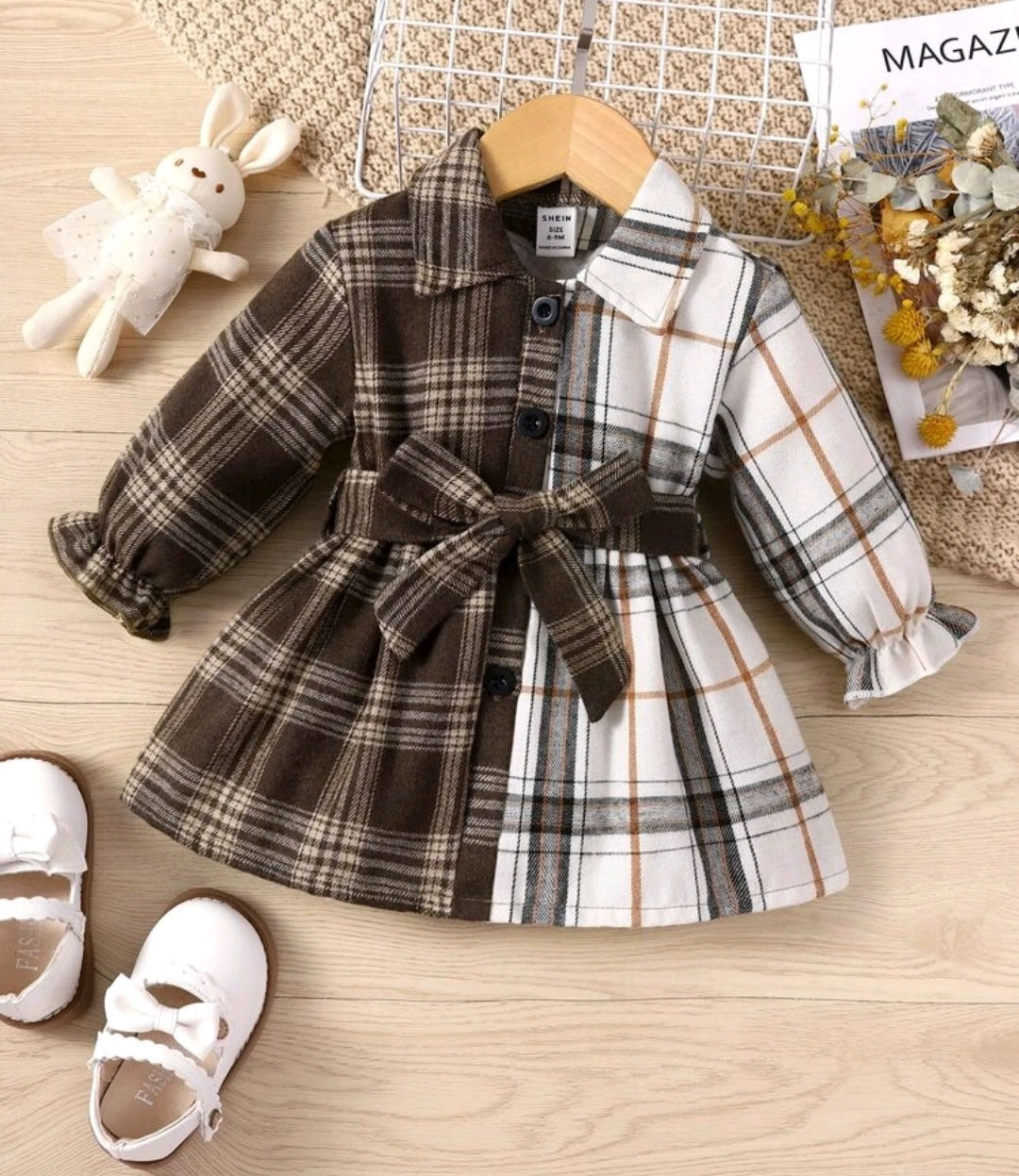 Long sleeved belted dress 