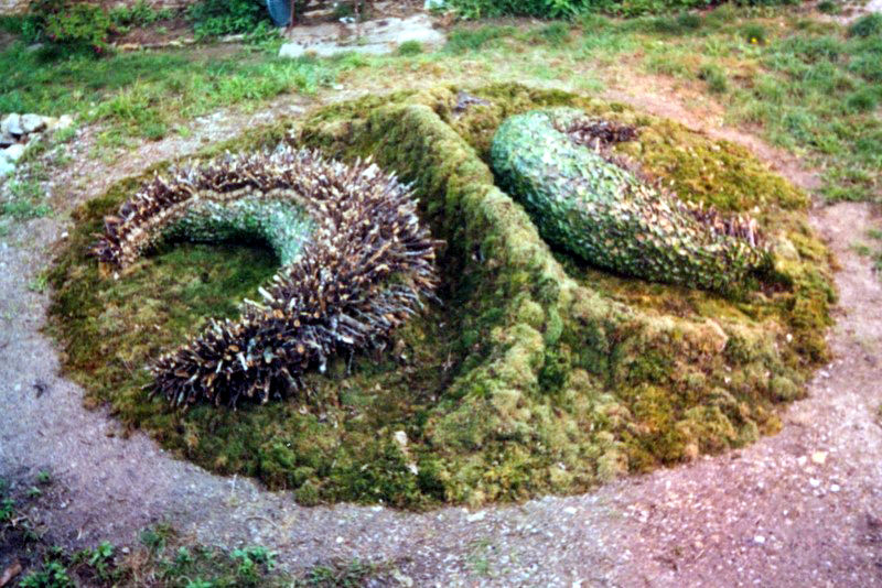 "Folie à Deux" (Detail)