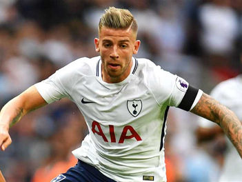 تصريحات : لاعب المنتخب البلجيكي ألدفيريلد عن أفضل حارس مرمي في بطولة مونديال روسيا 2018