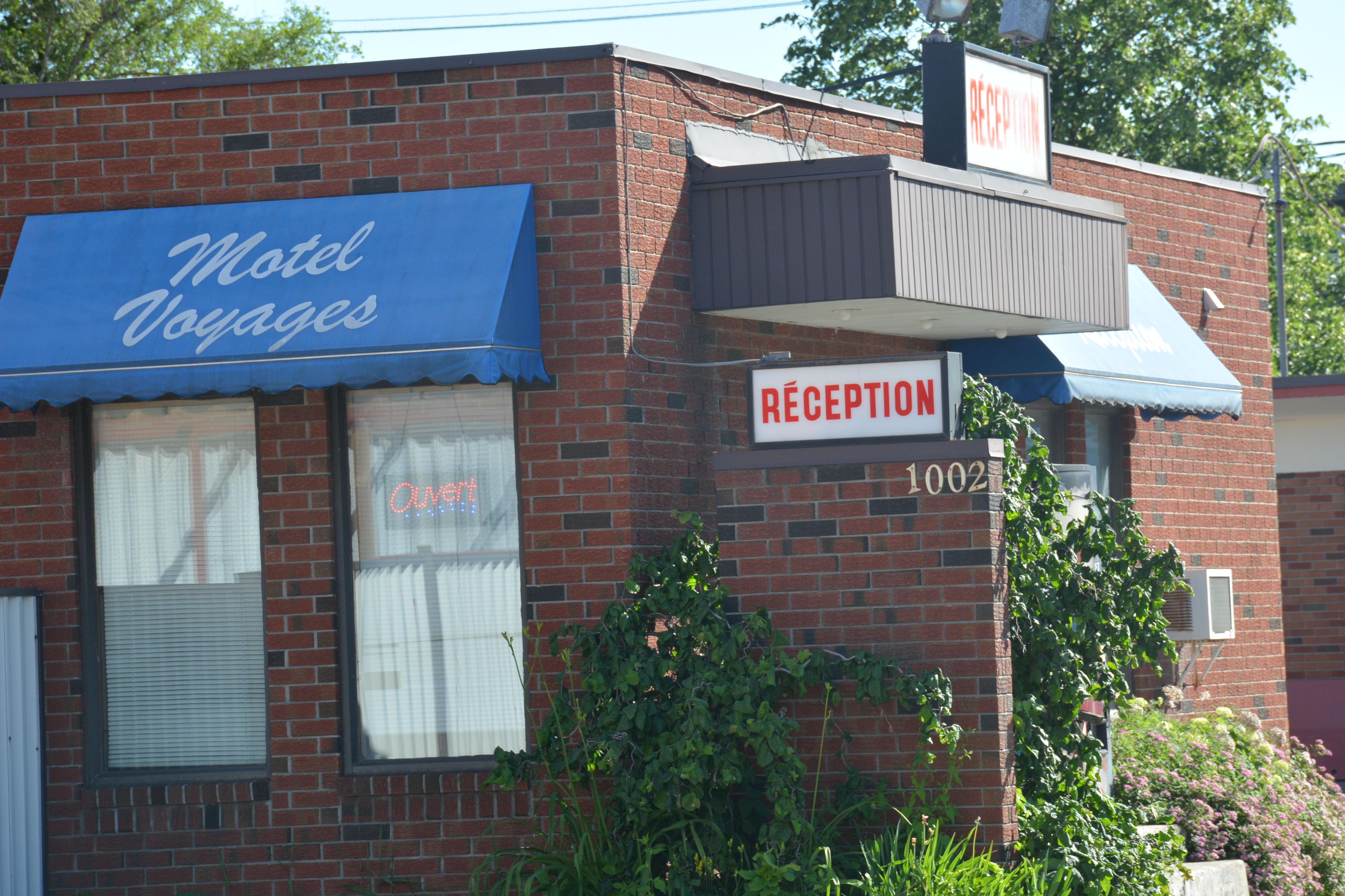 Motel Chez Nous - Laval