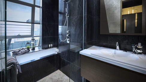 Master bathroom 2.jpeg
