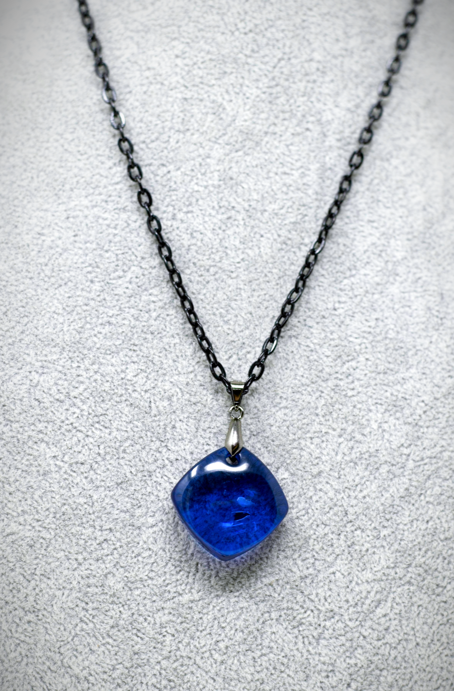 Thumbnail: Mini Indigo Pendant - Third Eye Chakra
