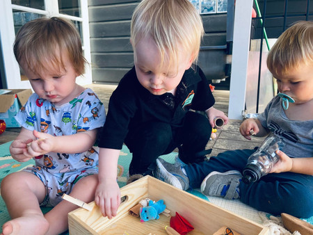 NonnasLearningLooseParts.jpeg