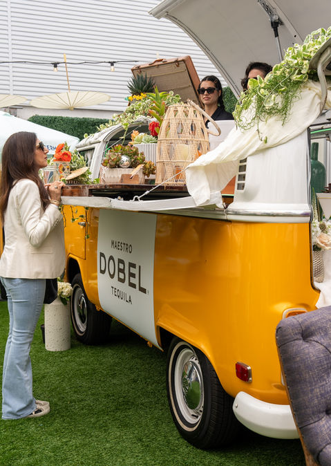 Mobile bar serving Margaritas in San Diego, CA