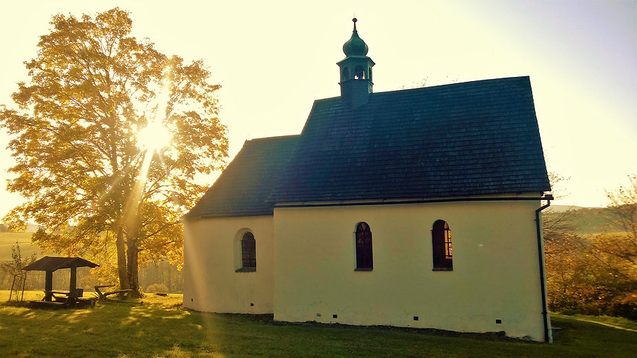 x - Kostel_svatého_Václava_v_Brůdku_z