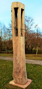 Detail pomníku Ježek v kleci, který je poctou Jaroslavu Foglarovi