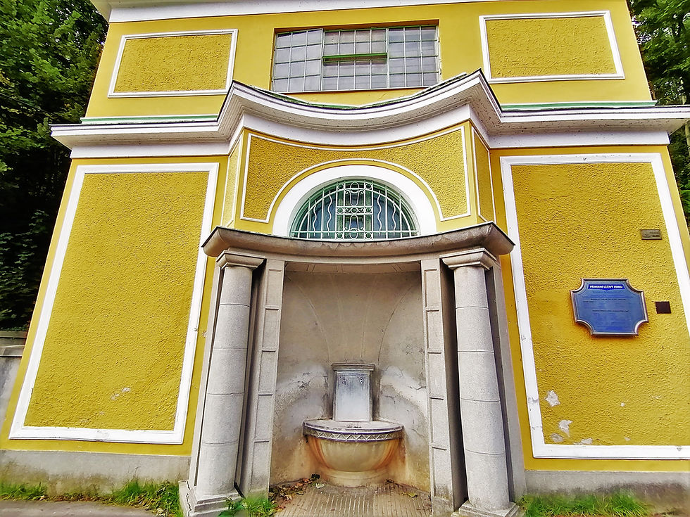 Pavilon Kropáčova pramene