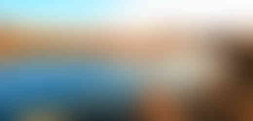 Jezírko vzniklé ze zaslepeného ramene Rokytky je na dohled sídliště Černý Most