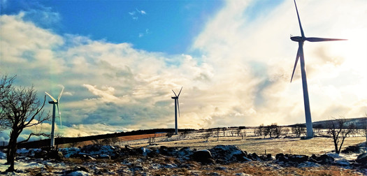 Větrné elektrárny na Strážném vrchu v blízkosti Nové Vsi v Horách