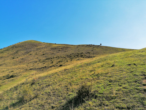 Paragliding je těžký sport; všechno si nahoru musíte vynést sami
