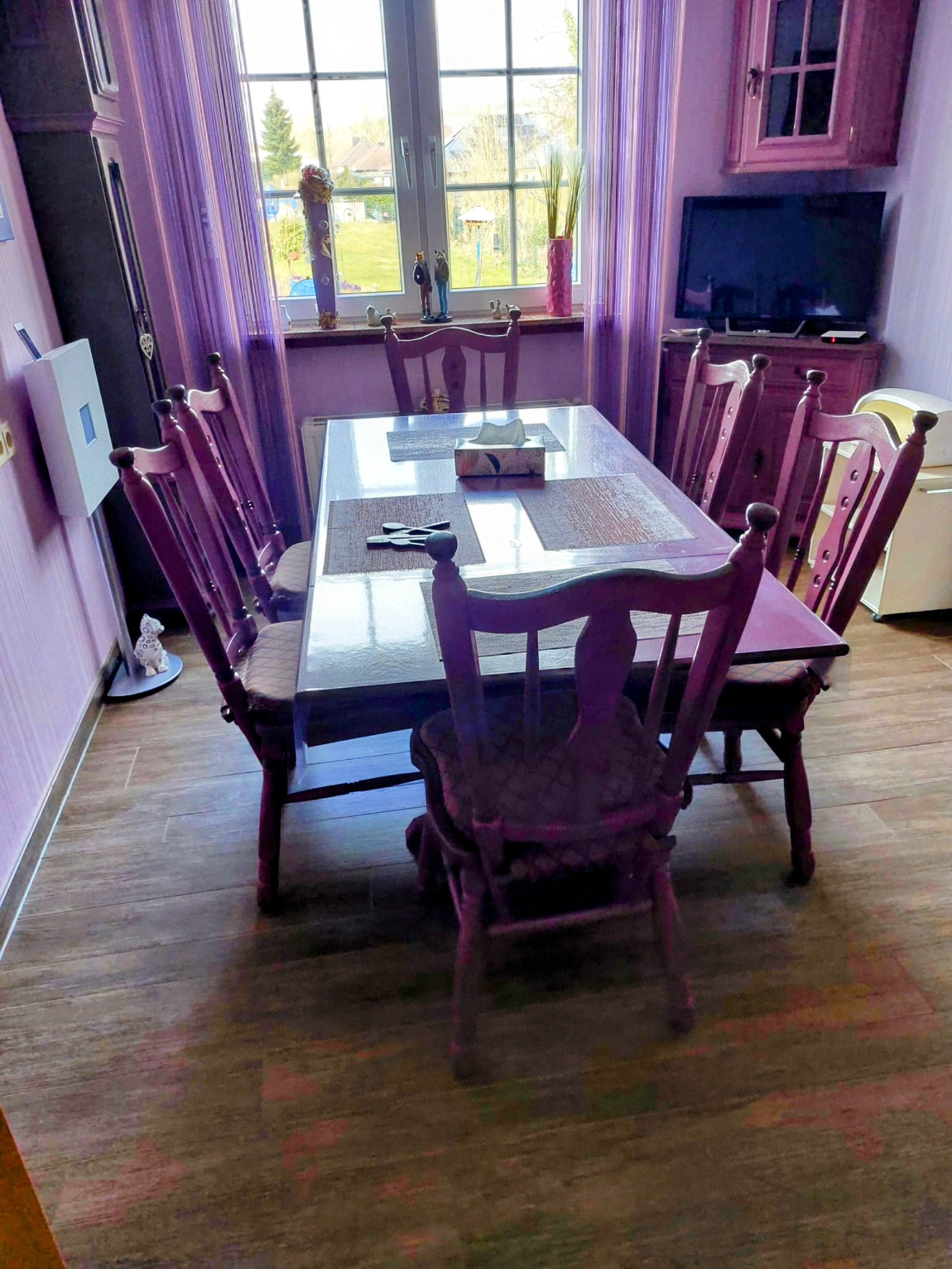 Esszimmertisch verlängerbar & 10 Stühlen