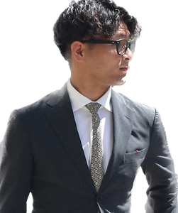 宣材写真 かず_edited_edited.png
