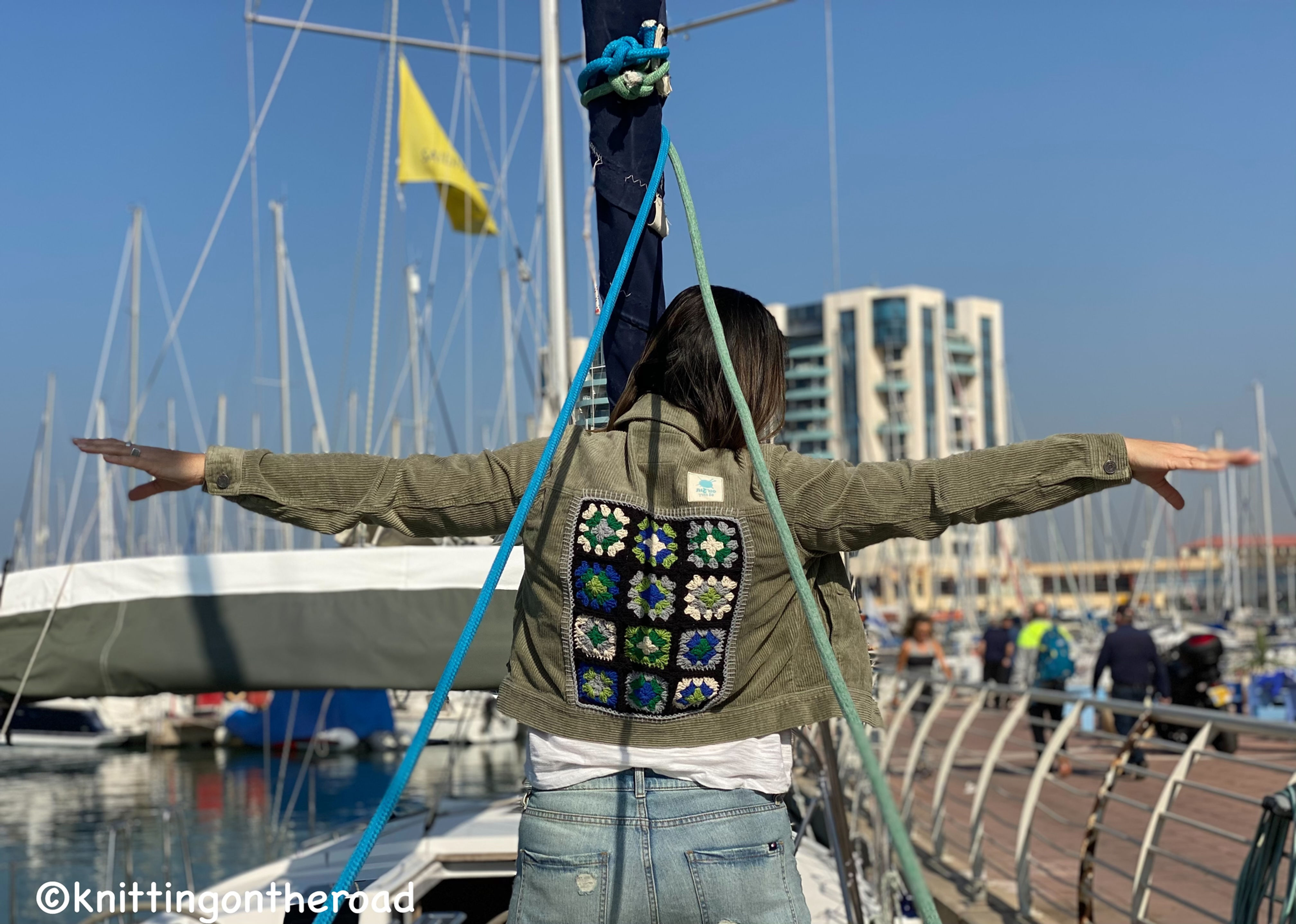 ג'קט קורדרוי משולב סריגה