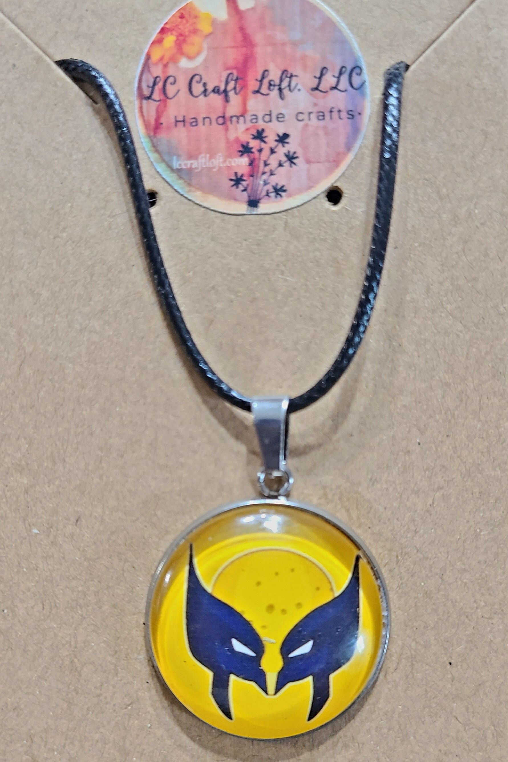 Wolverine necklace, earrings & bracelet