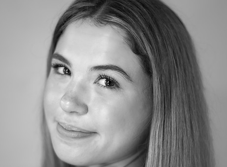 Sydney Coll_Headshot.jpeg