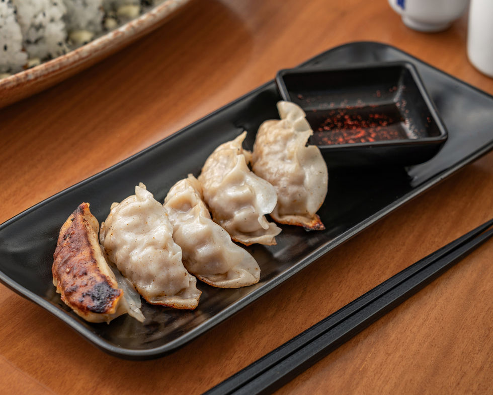 SuzuJapaneseDining_PorkGyoza_2880x2304