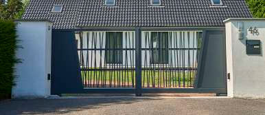 Miniature : Portail aluminium Garenne coulissant - autoportant - double battants