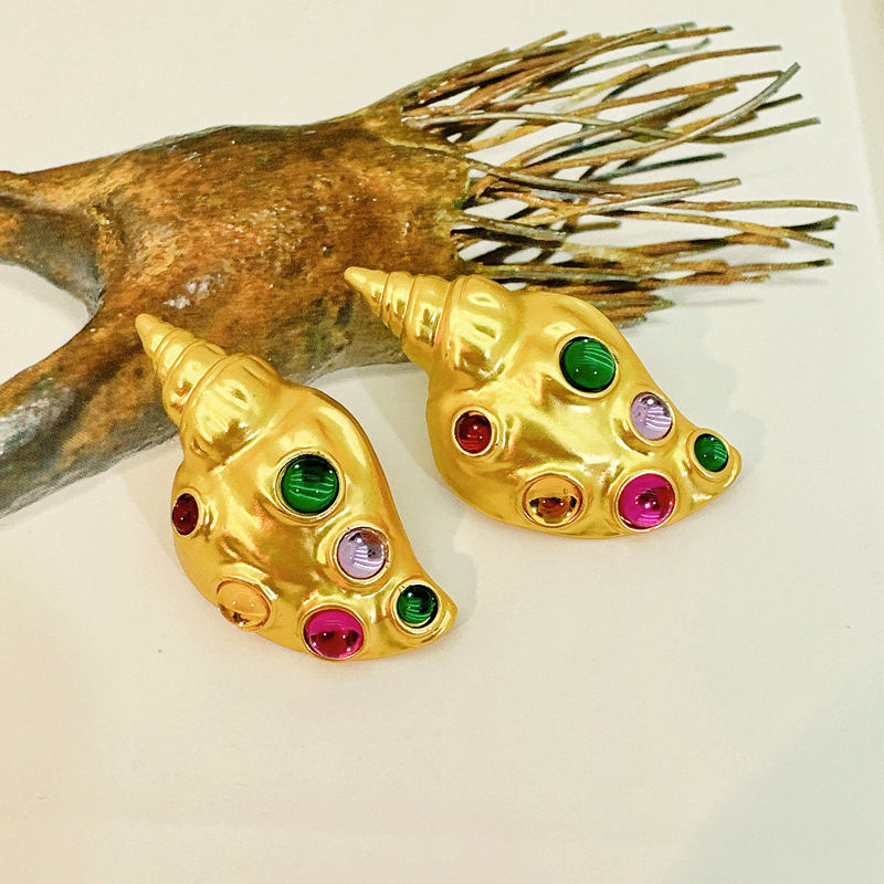 Thumbnail: My Gold Conch Shell 9 (Multicolor)