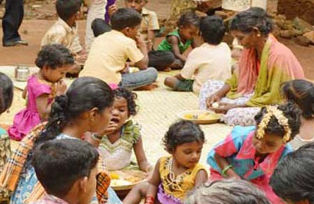 കാടിന്റെ മക്കളെന്ന അഭിമാനത്തോടെ...