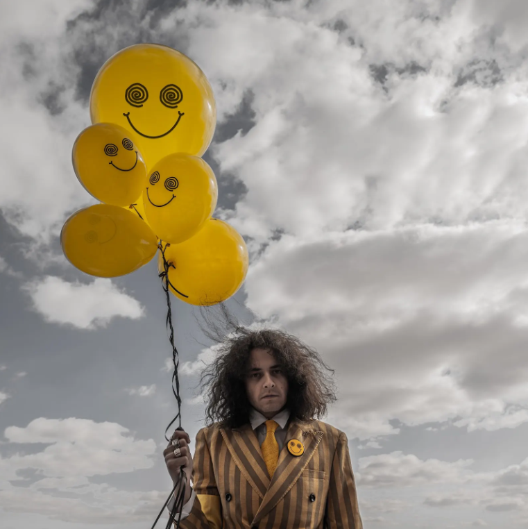 Moon Walker Builds A Dystopia Worth Dancing Through On "WASTELAND COUNTRY"