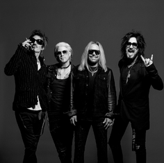 Behind The Lens: Mötley Crüe Marks 45 Years With Collector Releases & "The Return Of Carnival Of Sins"