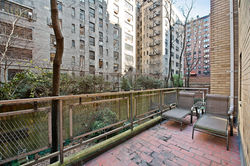 55_East_9th_Street_1A_06