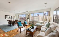 315_West_70th_Street_18D_r_w_01