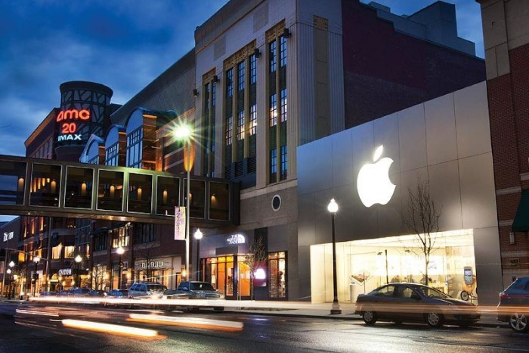 Apple | River Park Square