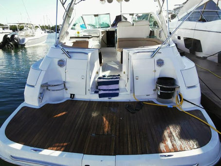 Yacht: THE KING