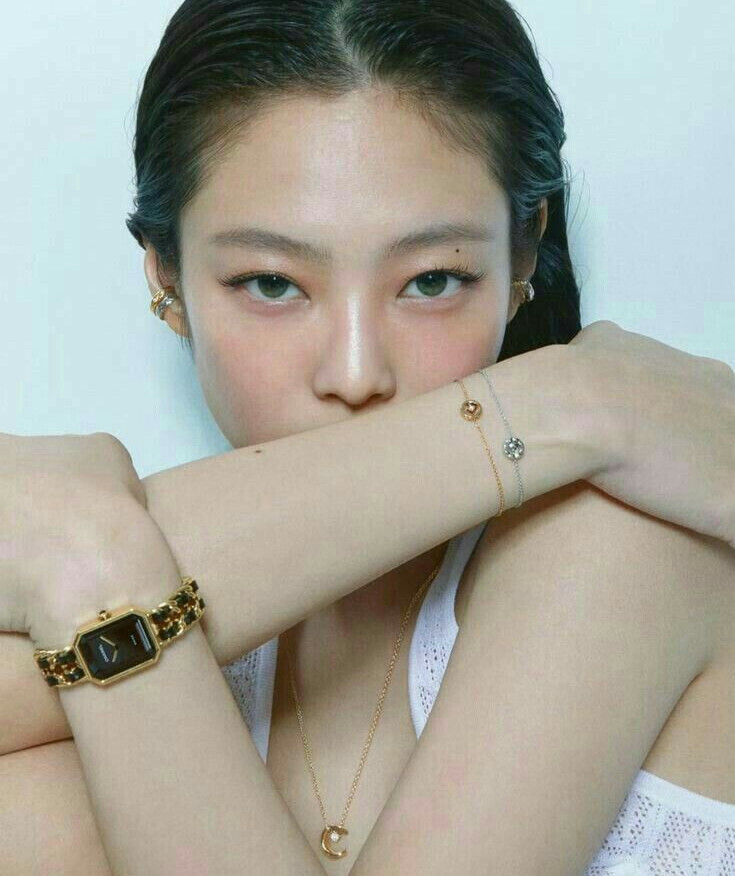jennie.jfif