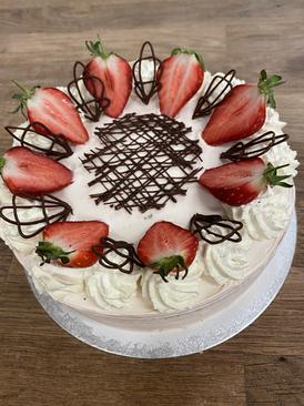 Strawberry Gateau.heic