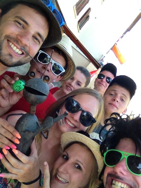 Broche de Jeunesse - Selfie "Fourmi"