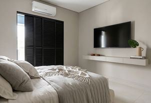 Quarto da Casa Concreto Neoclássica (outro ângulo)