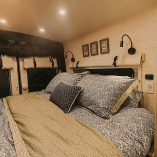 Matte black pull on Grassland green lower cabinet, Drifter Primara No. 01/24, Drifter Layout A.