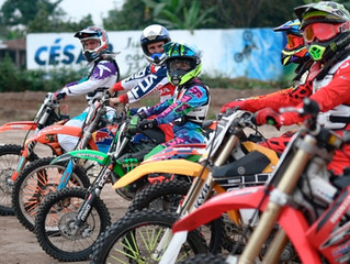 DOMINGO 11 NOVIEMBRE COMPETENCIA MOTOCROSS EN PASAJE PISTA LA BALA FONSECA.