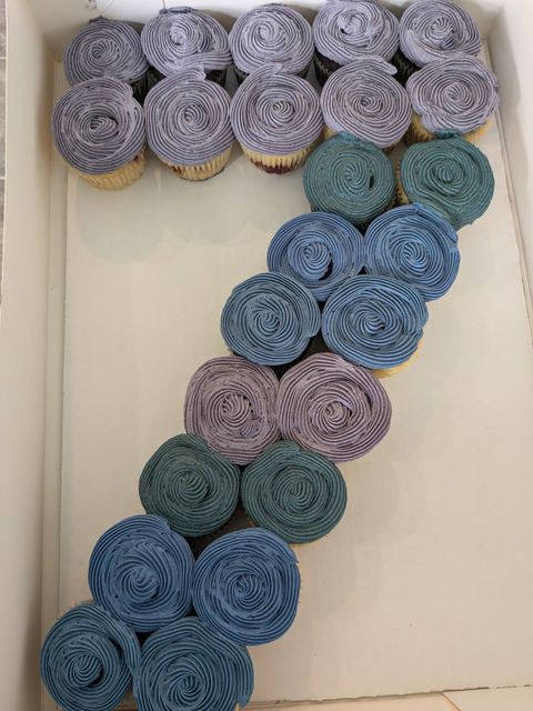 Custom cupcakes with all natural frosting and no dyes