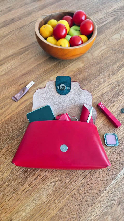 Thumbnail: Heritage Handbag - Small - With Strap