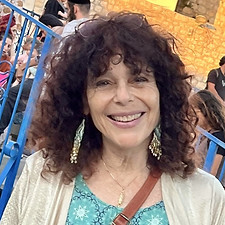 Carolyn Hyde_edited.jpg