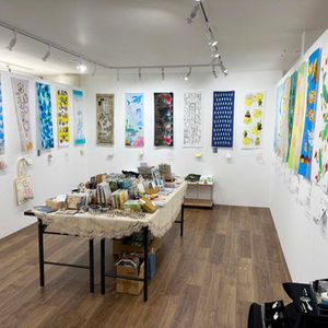 風纏う手ぬぐい展、会場風景