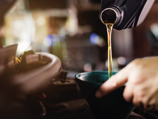 Engine Oil: The Ultimate Guide to Choosing the Best Lubricant for Your Car