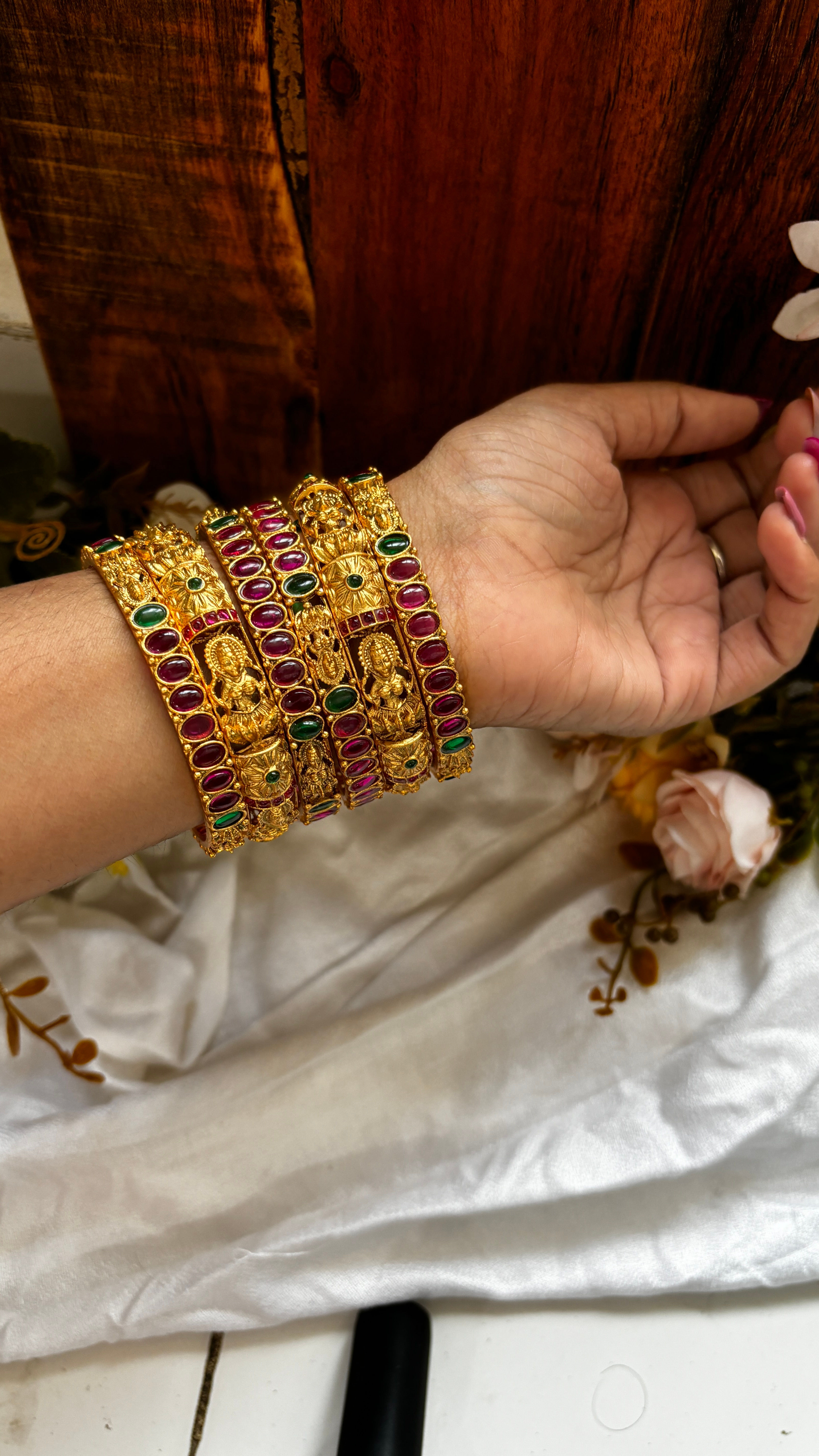 Traditional Multi stone Bangle set PJBN006