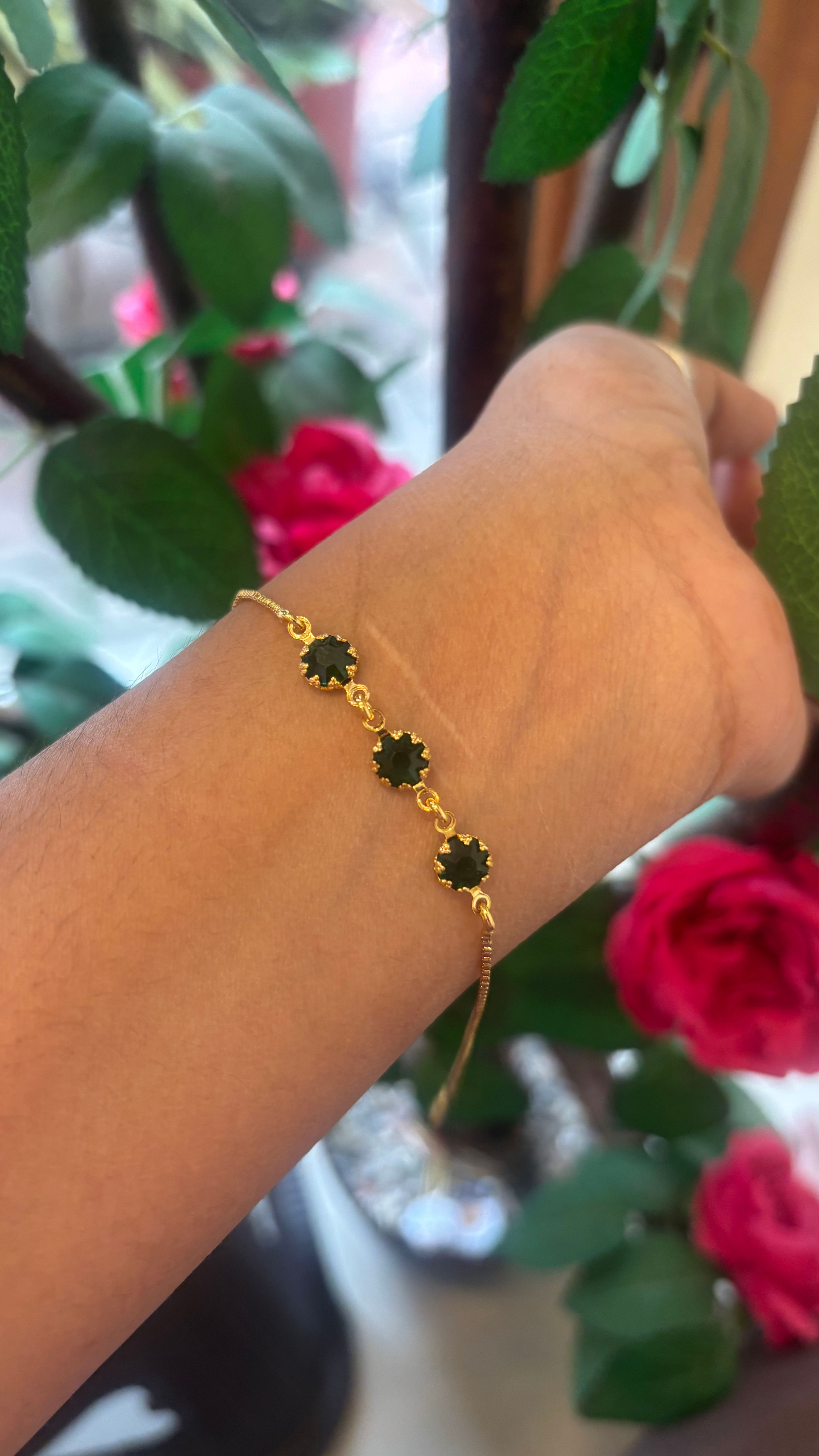 Green stone bracelet