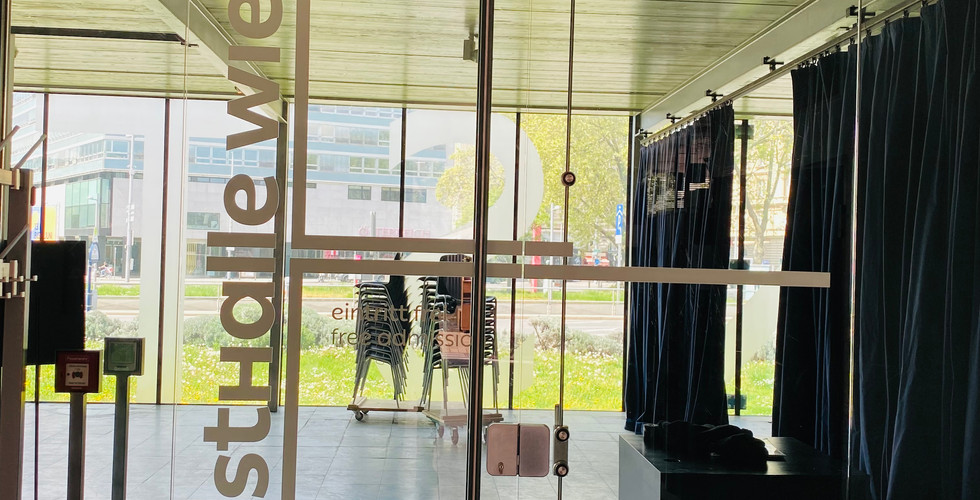 Check the availability of the temporary exhibitions.