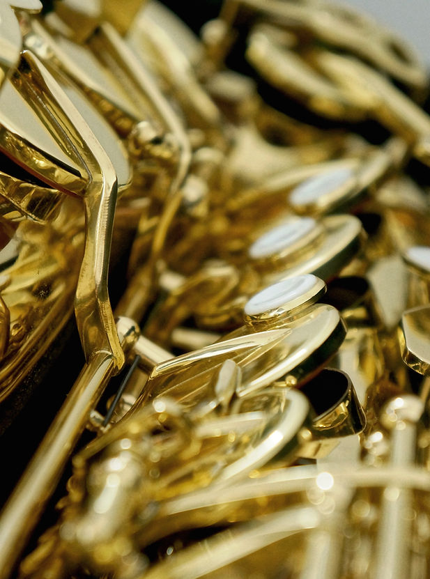 viele Saxophonen