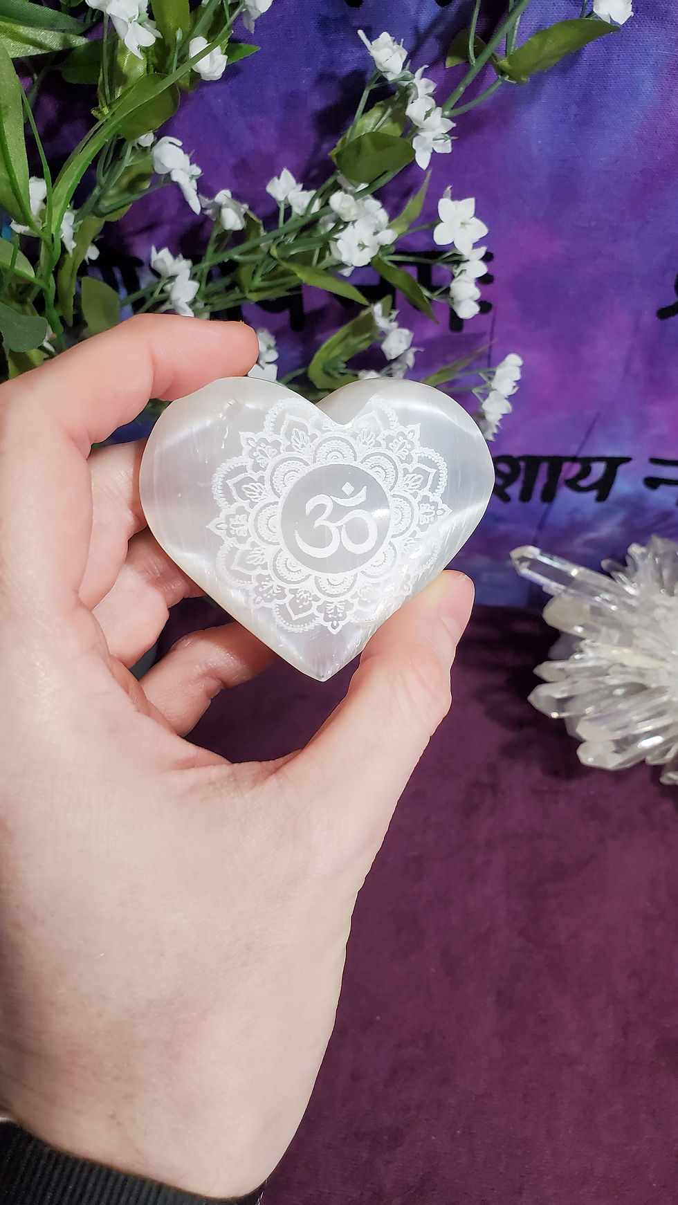 Thumbnail: Selenite Om Heart